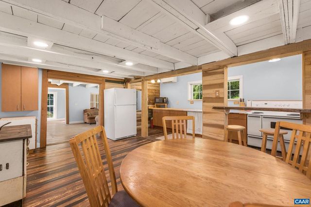 6878 CHAP PLACE LN, Crozet, VA 22932