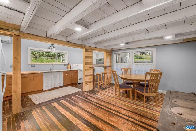 6878 CHAP PLACE LN, Crozet, VA 22932