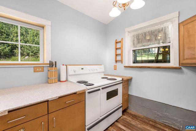 6878 CHAP PLACE LN, Crozet, VA 22932