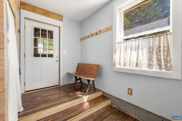 6878 CHAP PLACE LN, Crozet, VA 22932