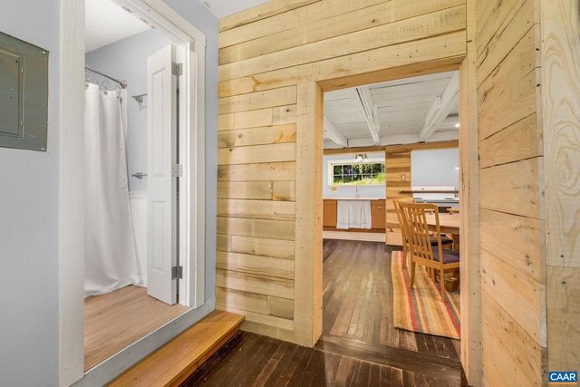 6878 CHAP PLACE LN, Crozet, VA 22932