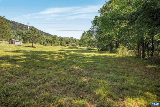 6878 CHAP PLACE LN, Crozet, VA 22932