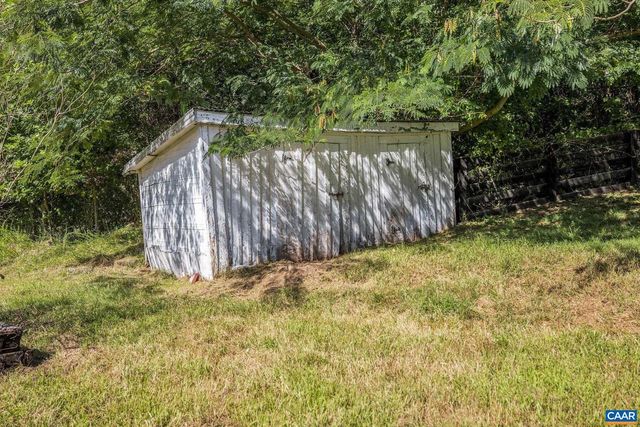 6878 CHAP PLACE LN, Crozet, VA 22932