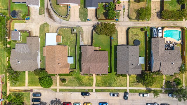 4758 Hamilton Court, The Colony, TX 75056