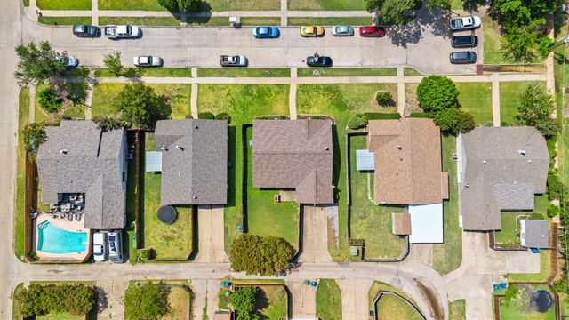 4758 Hamilton Court, The Colony, TX 75056