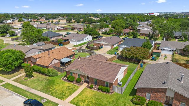 4758 Hamilton Court, The Colony, TX 75056