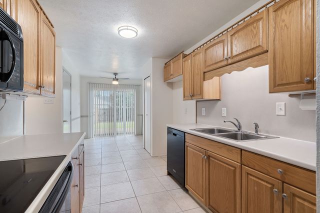 4758 Hamilton Court, The Colony, TX 75056
