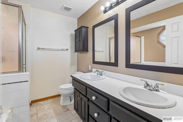 7308 S 155 Avenue, Omaha, NE 68138