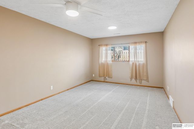 7308 S 155 Avenue, Omaha, NE 68138