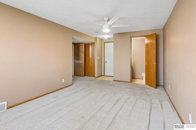 7308 S 155 Avenue, Omaha, NE 68138