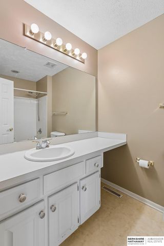 7308 S 155 Avenue, Omaha, NE 68138