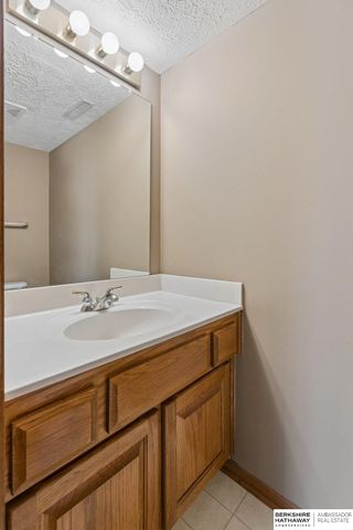 7308 S 155 Avenue, Omaha, NE 68138