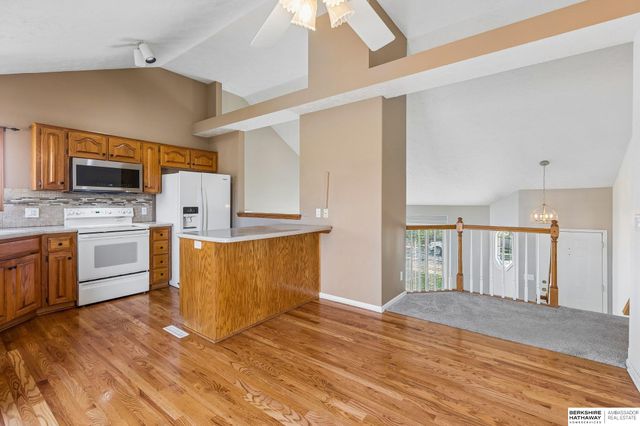 7308 S 155 Avenue, Omaha, NE 68138