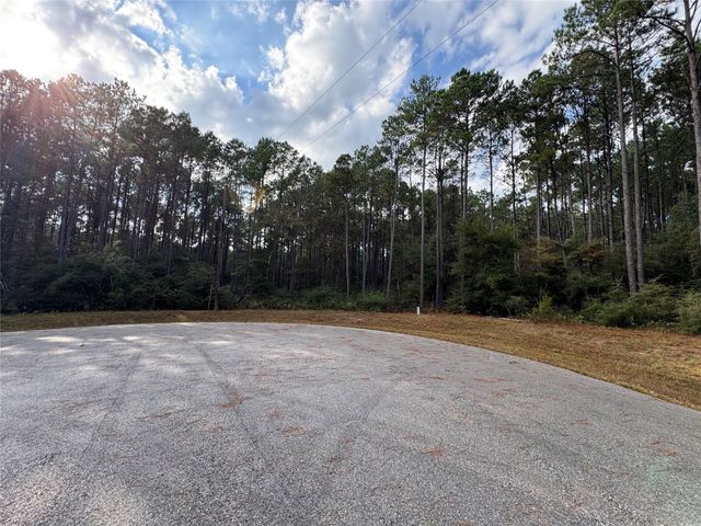 64-22-12 Granite Road, Huntsville, TX 77340