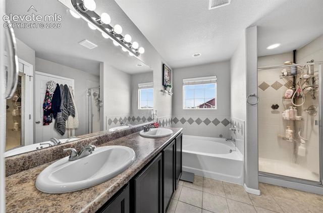 6390 Tranters Creek Way, Colorado Springs, CO 80925