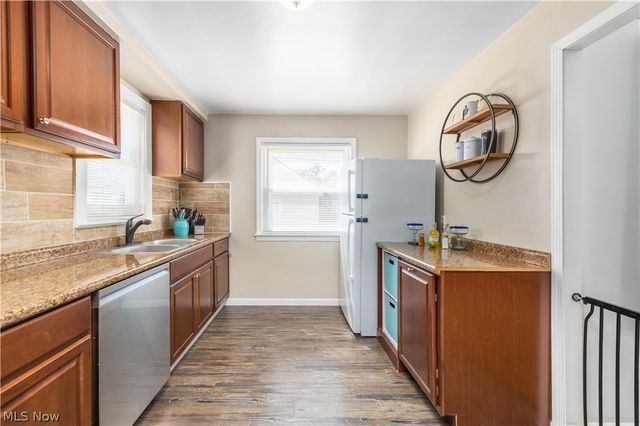 9109 Ansonia Avenue, Brooklyn, OH 44144