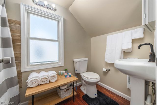 9109 Ansonia Avenue, Brooklyn, OH 44144