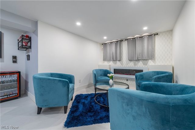 9109 Ansonia Avenue, Brooklyn, OH 44144