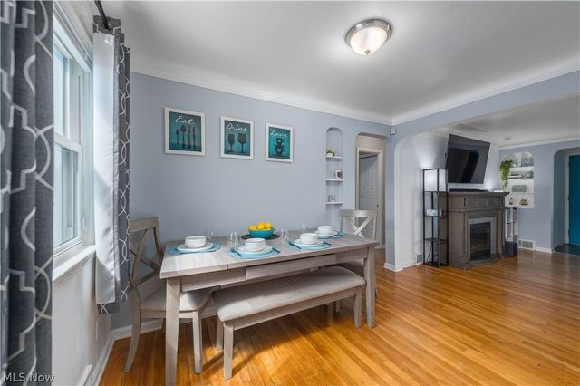 9109 Ansonia Avenue, Brooklyn, OH 44144