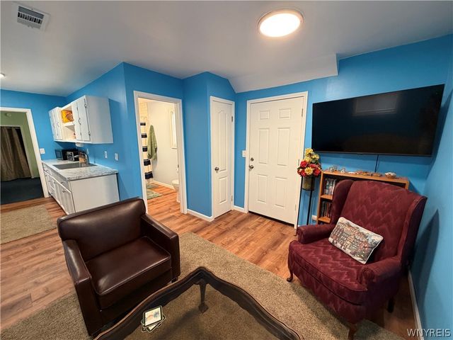 76 Bush Street, Buffalo, NY 14207