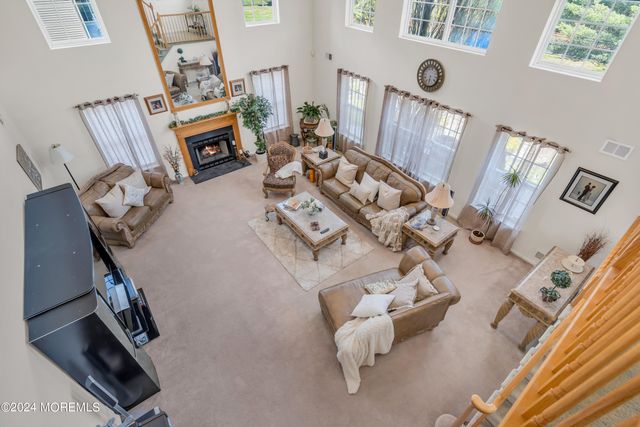 7 Duchess Drive, Monroe, NJ 08831