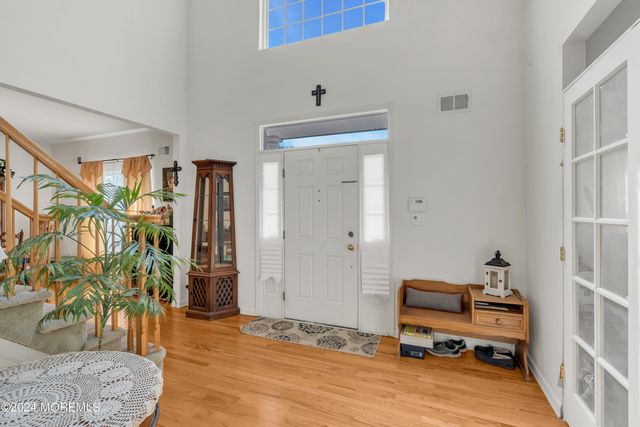 7 Duchess Drive, Monroe, NJ 08831