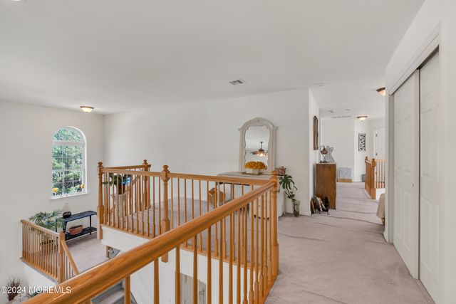 7 Duchess Drive, Monroe, NJ 08831