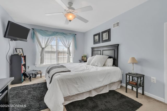 7 Duchess Drive, Monroe, NJ 08831
