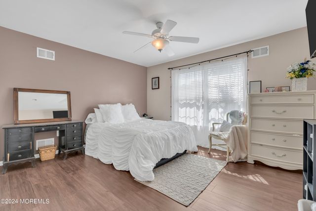 7 Duchess Drive, Monroe, NJ 08831