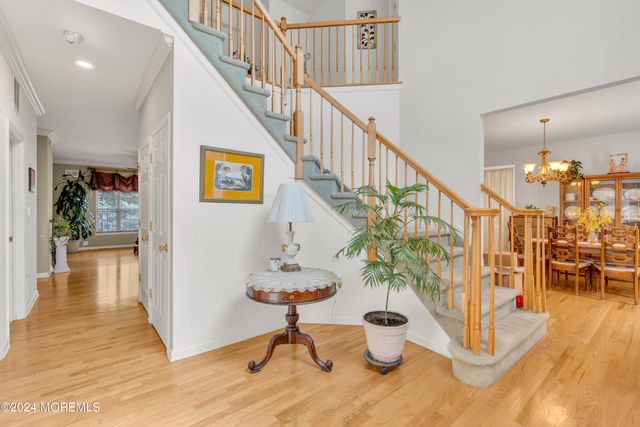 7 Duchess Drive, Monroe, NJ 08831