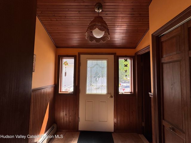 470 W Main Street, Catskill, NY 12414