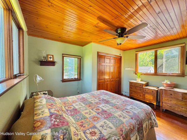 470 W Main Street, Catskill, NY 12414