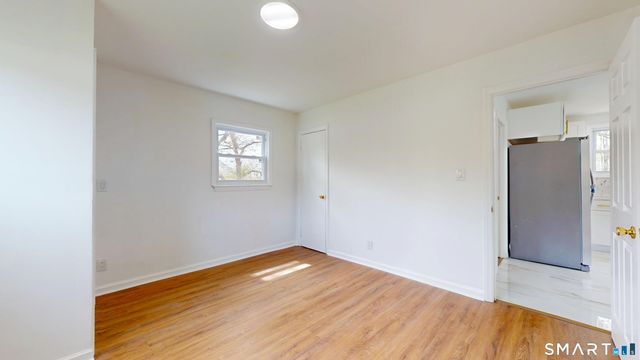 52 Glen Haven Road, New Haven, CT 06513