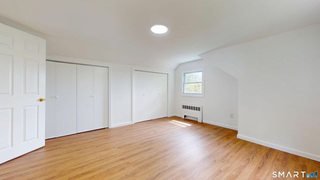 52 Glen Haven Road, New Haven, CT 06513