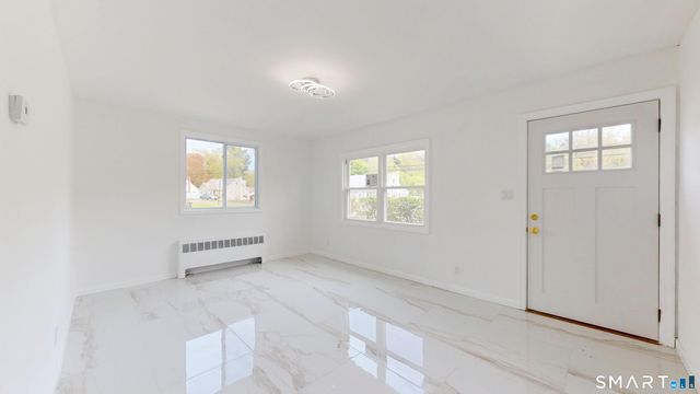 52 Glen Haven Road, New Haven, CT 06513