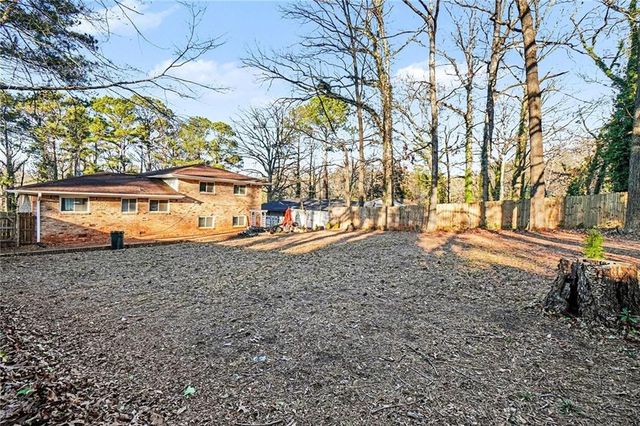 2494 Glenrock Drive, Decatur, GA 30032