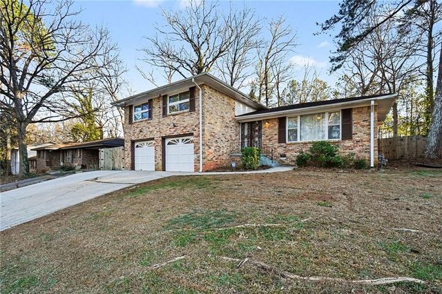 2494 Glenrock Drive, Decatur, GA 30032