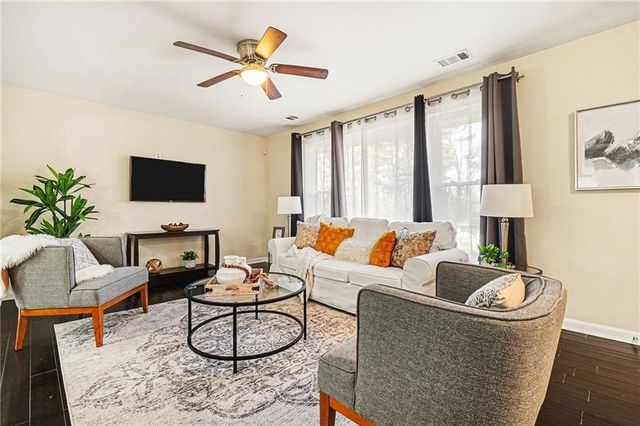 2494 Glenrock Drive, Decatur, GA 30032