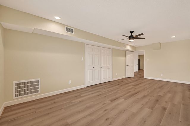 7430 Spencer Highway A, Pasadena, TX 77505