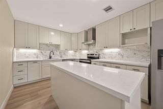 7430 Spencer Highway A, Pasadena, TX 77505