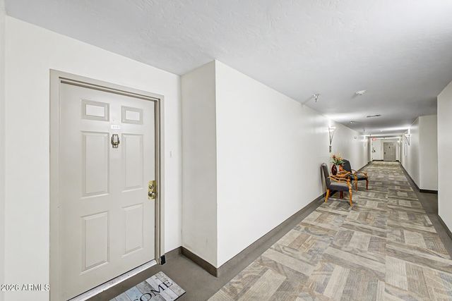 515 S PARKCREST -- 523, Mesa, AZ 85206