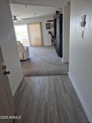 515 S PARKCREST -- 523, Mesa, AZ 85206