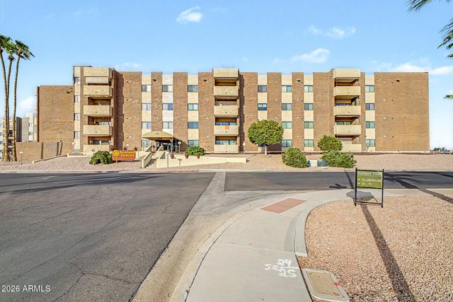 515 S PARKCREST -- 523, Mesa, AZ 85206
