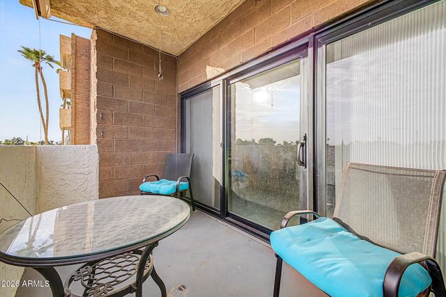 515 S PARKCREST -- 523, Mesa, AZ 85206