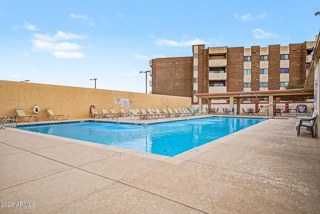 515 S PARKCREST -- 523, Mesa, AZ 85206