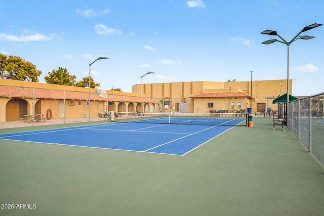 515 S PARKCREST -- 523, Mesa, AZ 85206