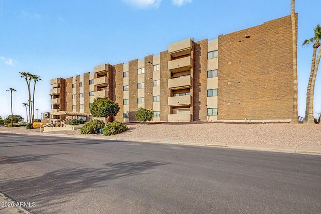 515 S PARKCREST -- 523, Mesa, AZ 85206