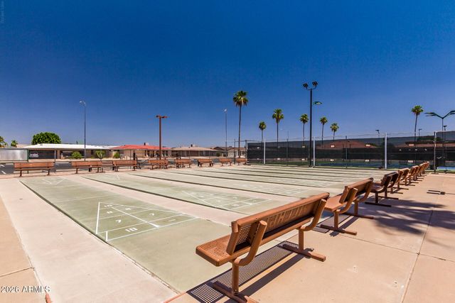 515 S PARKCREST -- 523, Mesa, AZ 85206