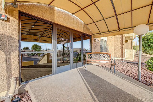 515 S PARKCREST -- 523, Mesa, AZ 85206