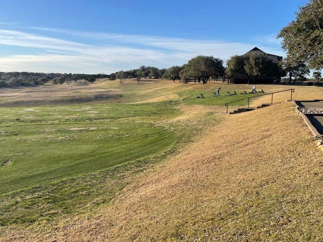 8033 Retreat Boulevard, Cleburne, TX 76033